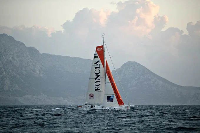 fonica-in-straights-of-gibraltar-by-jacques-vapillon