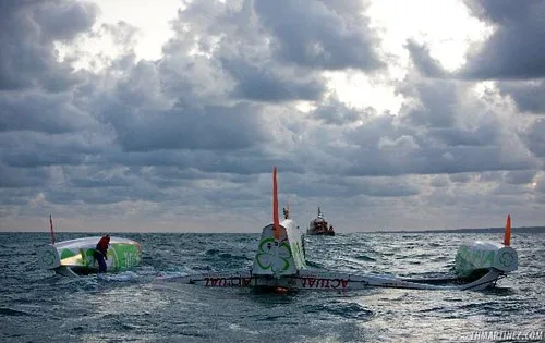 actual-capsizes-during-first-night-of-transat-jacques-vabre-by-theirry-martinez