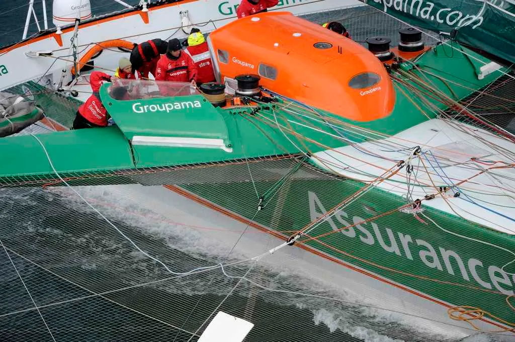 Groupama 3 Crew (Photo courtesy of Team Groupama)