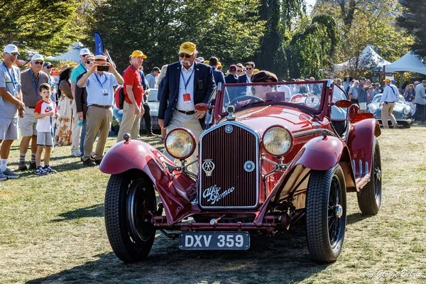 Audrain_Concours_Newport_2025_George_Bekris_001