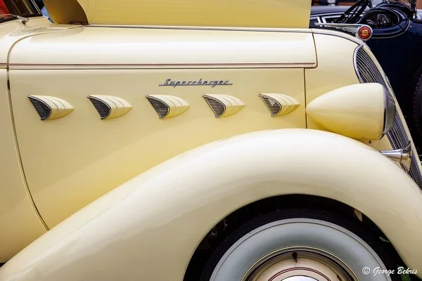 New_England_Concours_25_George_Bekris_020